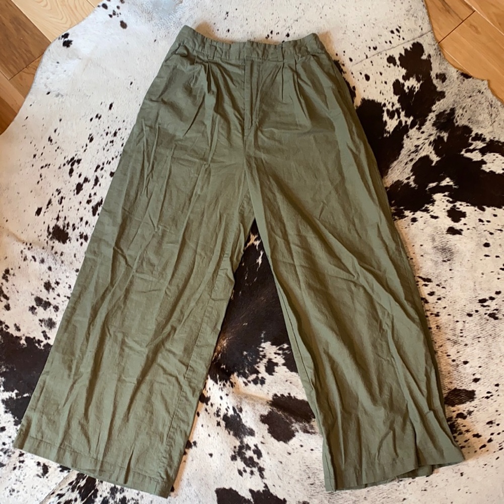 Green Pants